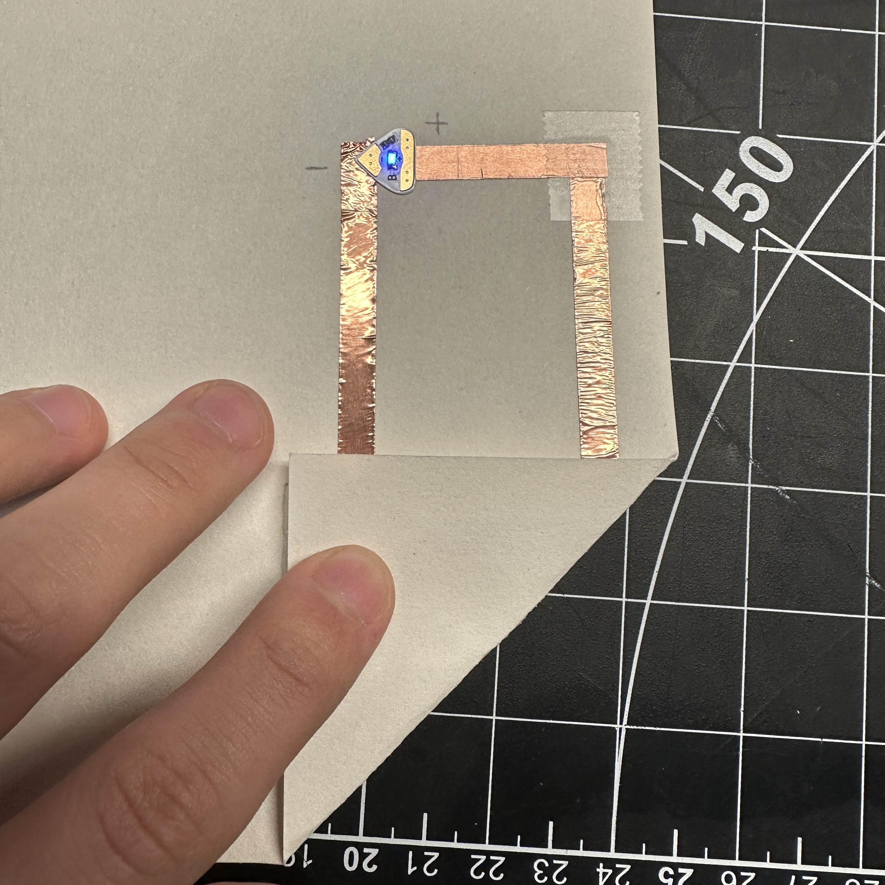 working with basic knowledge, I started to work with simple series circuits on paper.